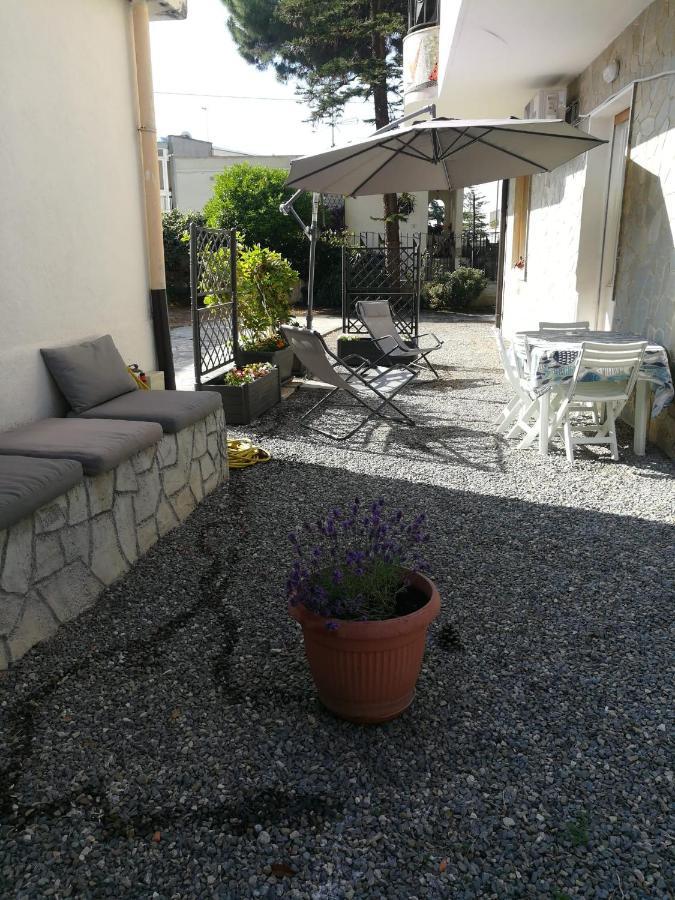 Villa Daniela - Mare e relax San Remo Exterior foto